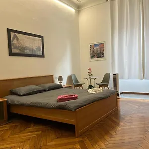 Bilocale Zona Citta' Studi Appartamento Milano